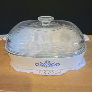 Vintage Corningware Cone Flower Casserole Dish with Lid 10 x 10 x 2